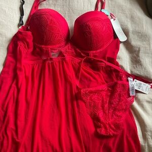 Elegant Red Lace Lingerie Set